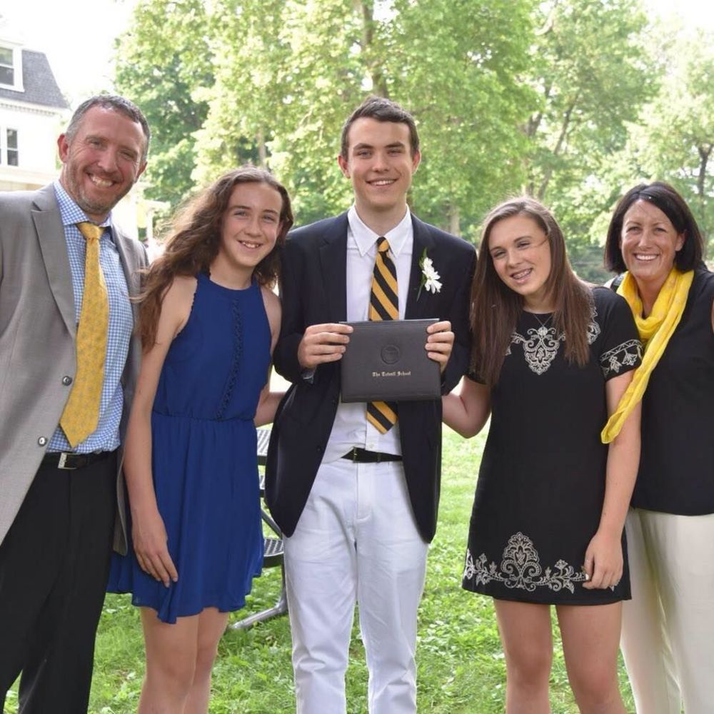 Meet your Posher, Clair